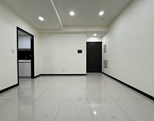 社宅✨A7捷市達捷運兩房車(衛浴開窗) - Image 2