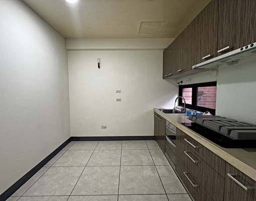 交流道社區透天🎈到TSMC研發中心~20分鐘 - Image 9