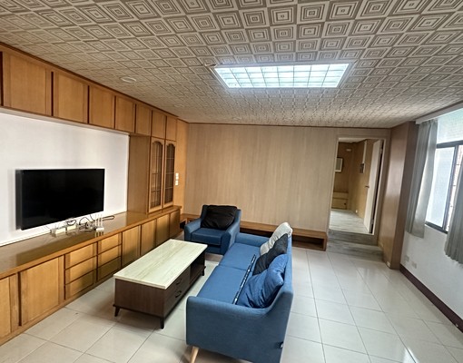 採光佳、環境優,家電家具齊全,近高醫學區2房1廳 - Image 3