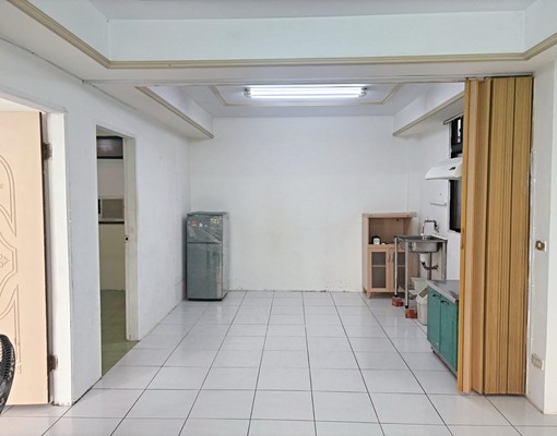 近石牌捷運、商圈整層住家含二套房出租 - Image 3