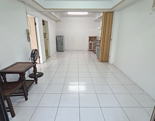 近石牌捷運、商圈整層住家含二套房出租 - Image 2