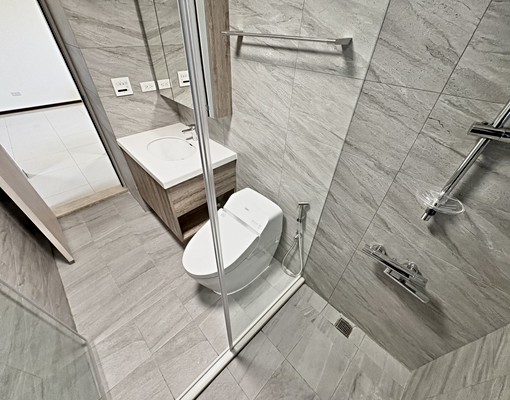 秒殺全新精美兩房🔥LALAPORT|全配雙租補平車乾濕分離 - Image 10