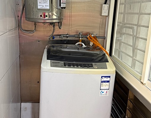 稀有透天住宅!一層一戶,全新裝潢。可當個人工作室,全新裝潢 - Image 3