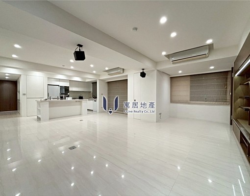 大巨蛋旁、國父紀念館MRT|美式中島、室內大空間3+1含稅 - Image 4