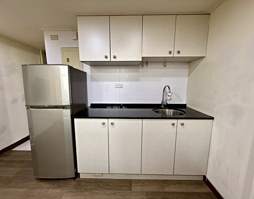 高雄車站🚆可租補｜平車美套房｜新樓中樓 - Image 4