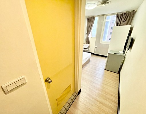 近文心路與台灣大道與大墩與精誠商圈食衣住行方便 - Image 5