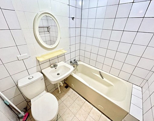 近文心路與台灣大道與大墩與精誠商圈食衣住行方便 - Image 7