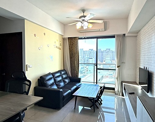 超美兩房平車❤️稀有雙衛浴❤️社區單純❤️一層三戶 - Image 1