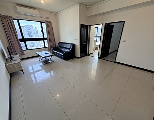 可寵物可租補📣高鐵區首湛兩房平車💖好房阿春看 - Image 2