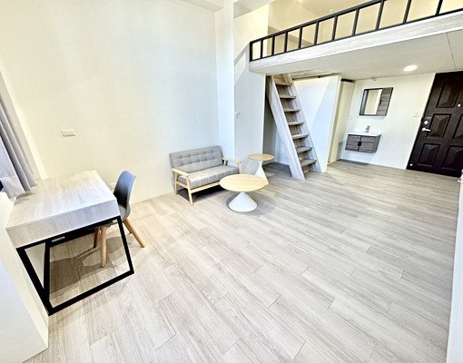 整棟全新完工🍁極品台水電帳單🍁樓中樓🍁室內機車 - Image 1