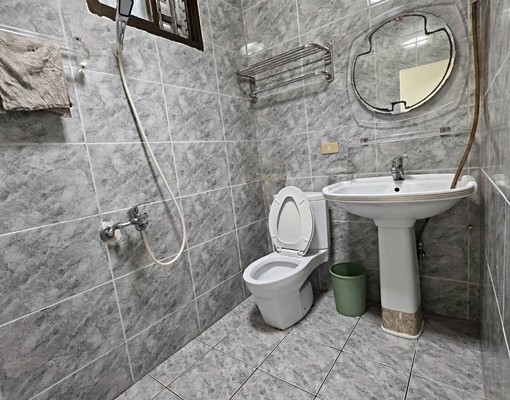 頂加乾淨套房(限台籍1人上班族) - Image 6