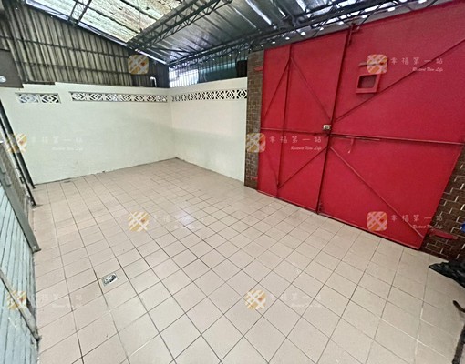 東區透天|可租補|可營登|近進德國小 - Image 2