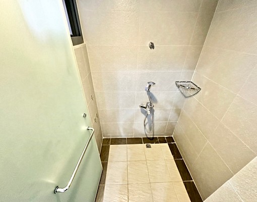 74好市多總站🌟電梯乾濕短租車位 - Image 2