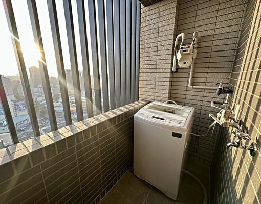 南區國圖館旁|全新2房✨全配傢俱|系統櫃|可租補戶籍💯 - Image 14