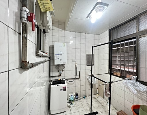 新埔.新埔民生雙捷運3樓🍏屋況佳即可入住🍎天然瓦斯 - Image 13