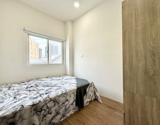 正一房一廳超精裝💖可寵雙租補流理台陽台獨洗🌈雙平車位 - Image 9