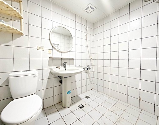 ⭐可租補⭐福德巴黎明亮大兩房~ - Image 7