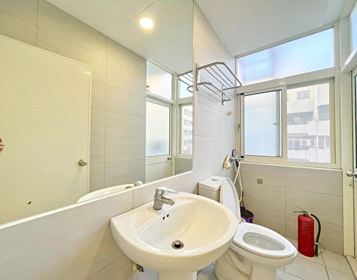 中興大旁✨可雙租補✨陽台獨洗✨全新家具✨無可挑剔 - Image 6