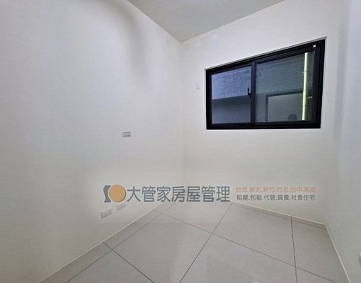 租全新屋況.大坪數4房附雙車位 - Image 5