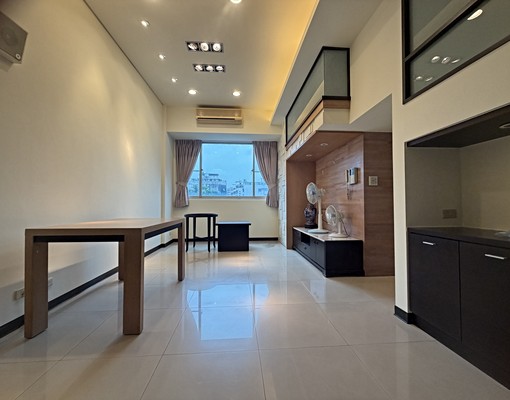 🔥挑高時尚機能宅🔥小巨蛋站5分鐘、延吉街旁、機能超強 - Image 2