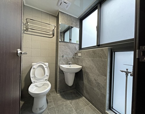 專租🌈中清捷運站前🏡全新唯美套房獨洗曬🎁帶看承辦 - Image 10