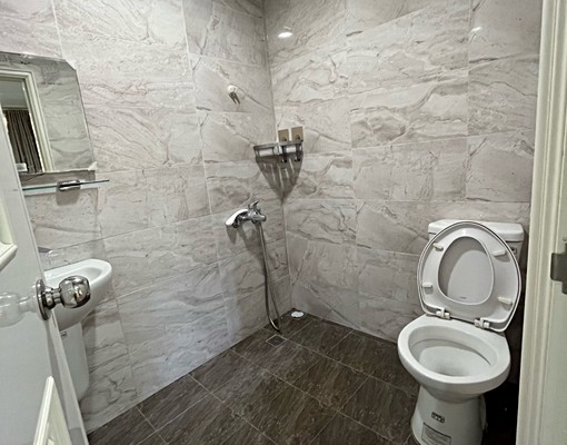 獨立套房丨可租補丨士林丨乾淨衛浴丨陽台曬衣 - Image 5