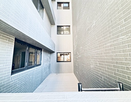 你沒看過的U型陽台❓良勳森悅三房平車含管可租補 - Image 5