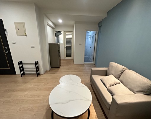 可租補金山路正一房一廳、陽臺(有隔間,前後採光可兩大房 - Image 7