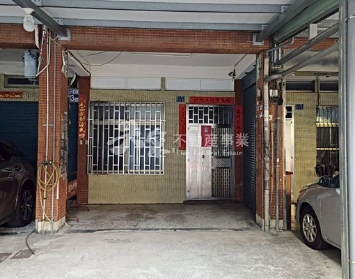 近鳳山火車站住辦合一騎樓透天 - Image 2