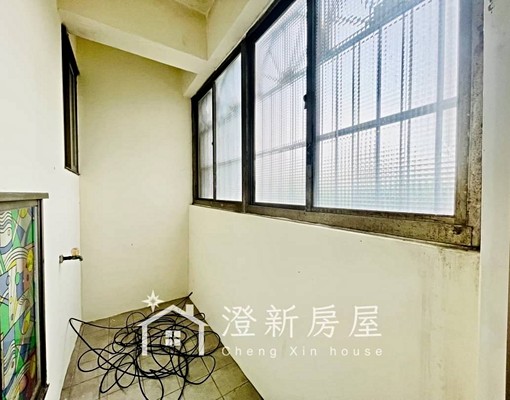 🌈近高鐵5房透天⭐可停三台車⭐家具可談⭐可宿舍可家庭 - Image 11