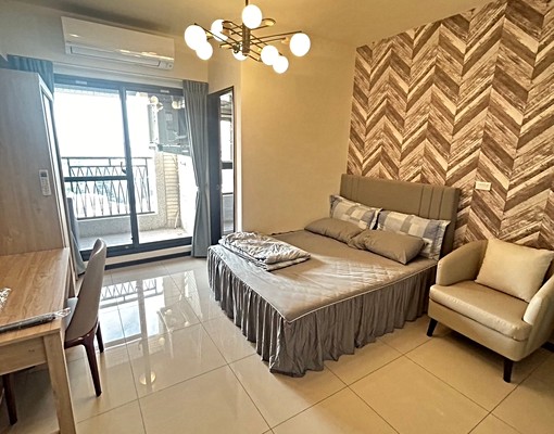 龍慈路家樂福高樓層獨立大套房車 - Image 1