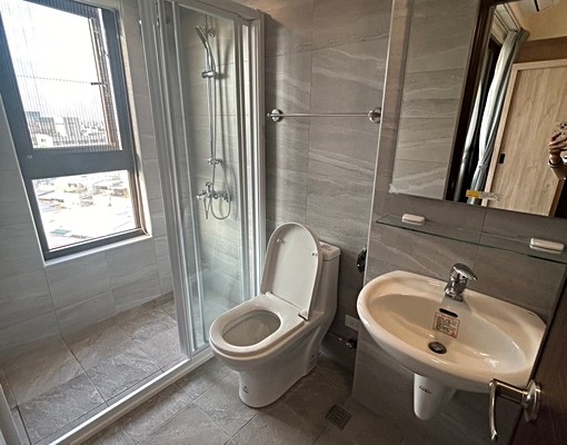 龍慈路家樂福高樓層獨立大套房車 - Image 6