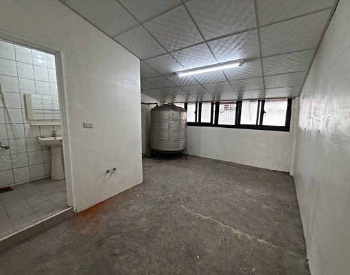 4分鐘到高鐵台中站!黎明南光路口近烏日火車站烏日啤酒廠透天厝 - Image 15