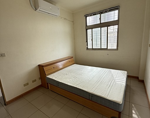 板橋五鐵共構車站二房二廳整層出租 - Image 3