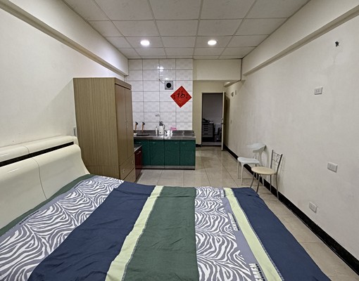 ★電梯套房有裝潢★可租補可寵可伙★有對外窗★ - Image 4