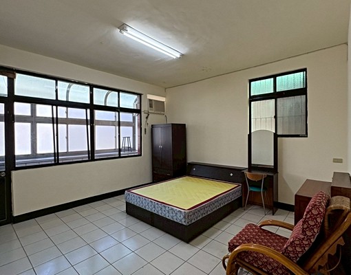 龍文街|3房2廳3衛️生活圈成熟|可炊煮 - Image 5