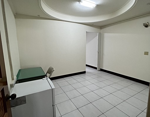 斗六市中堅東路透天4樓套房出租(天井窗) - Image 2