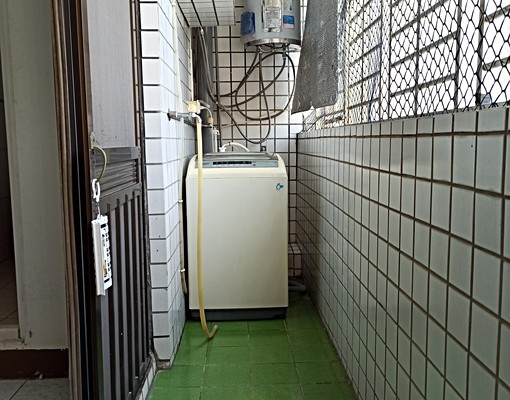 中華北路二段明亮優質陽臺大套房-可貓咪、租屋補助、獨立洗衣機 - Image 12