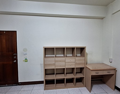 中華北路二段明亮優質陽臺大套房-可貓咪、租屋補助、獨立洗衣機 - Image 3