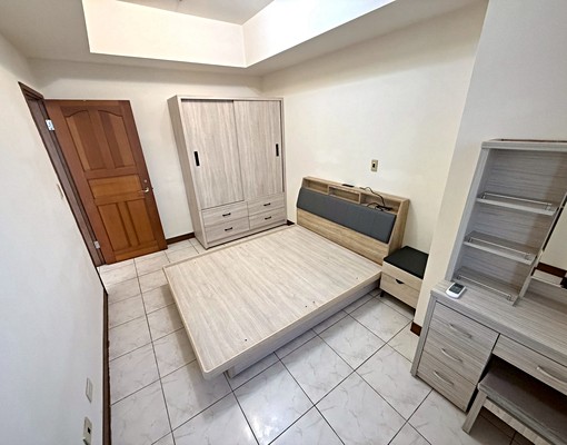 景平✨採光通風✨租補入籍✨洗脫烘台水電✨垃圾包裹代收✨附車位 - Image 8