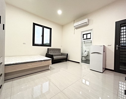 東海台積電中科🔥空地汽車位🔥可租補✅陽台獨洗曬✅超搶手 - Image 2