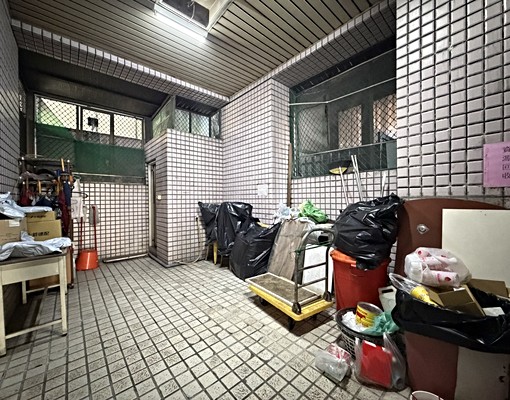 雄商可租補全新整理大套房 - Image 11