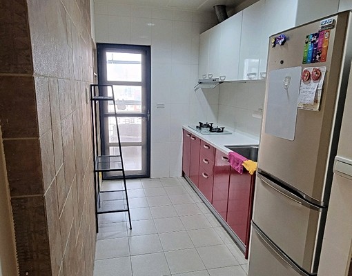 光復路一段鄰近園區,2房2廳1衛1陽台(有車位) - Image 4