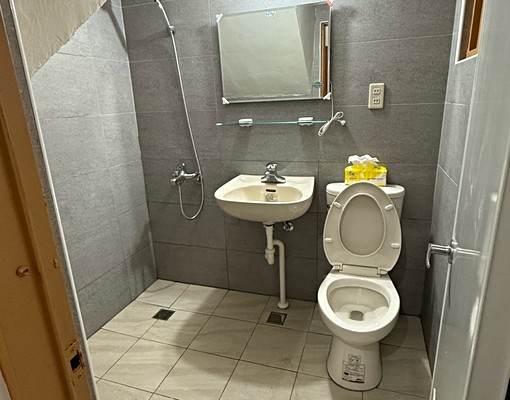 透天2層超大空間,多間小房 - Image 3