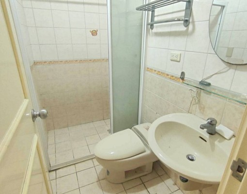 中國醫💯可租補❤️4房1廳2衛💙電梯採光住宅 - Image 9