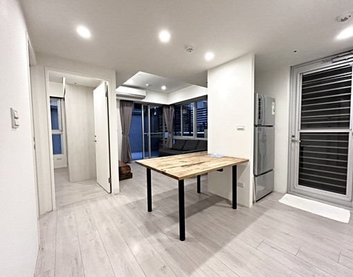 高鐵A18站ꕤ璞園的家全配家俱、電三房車位露臺戶 - Image 4