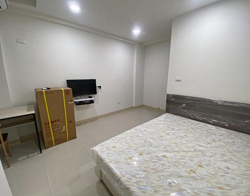 全新翻修高醫榮總義大大樂近輕軌三民區左營區 - Image 1