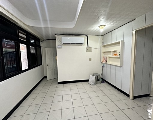 江子翠捷運公寓3房出租 - Image 3