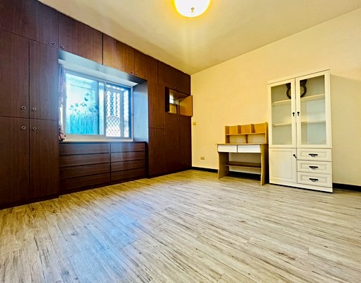 近逢甲商圈三房平車✨台水台電✅雙租補✅可寵✅家具可談❤️ - Image 4