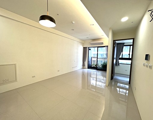 北區高質感兩房兩衛|近中國醫、一中商圈、親親戲院|可租補|速 - Image 3